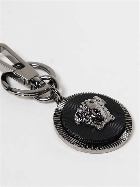 llavero versace|Llaveros y cadenas Versace para hombre .